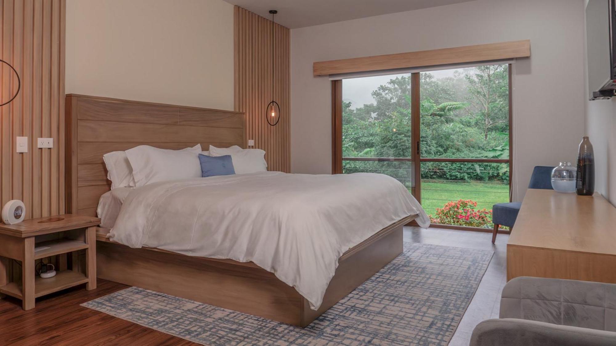 El Silencio Lodge & Spa Costa Rica Toro Amarillo الغرفة الصورة